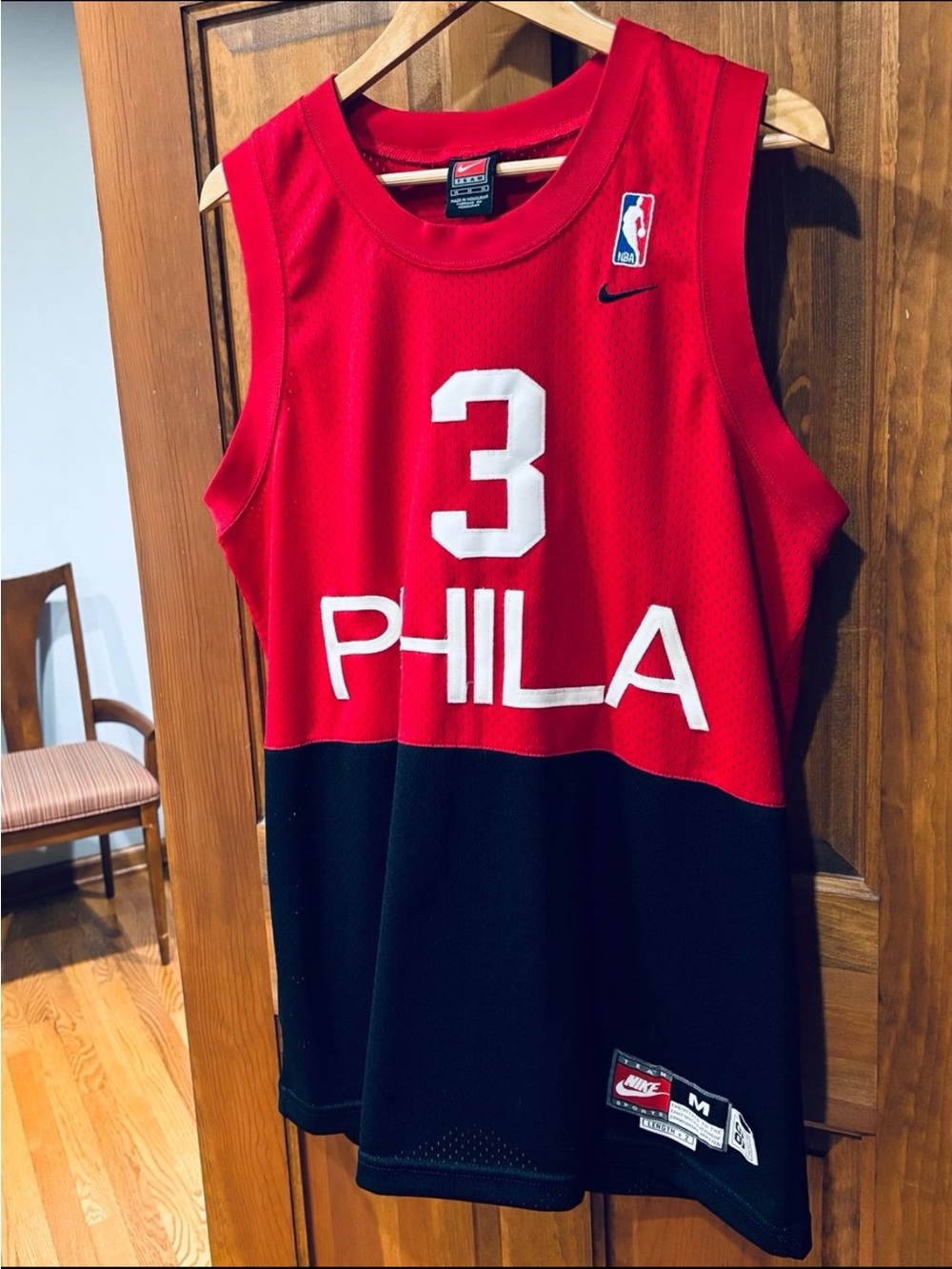 Vintage NIKE TEAM NBA ALLEN IVERSON PHILADELPHIA 76ers “REWIND” Jersey